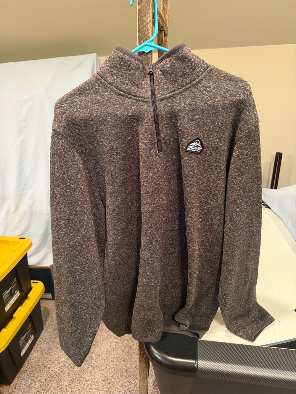 Hurley Men's Heathered Dark Gray Half-Zip Sweater